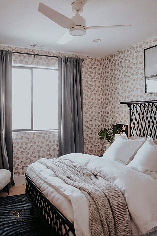 30 Dreamy Guest Bedroom Ideas to Try This Season 27 Add Black or Brushed Brass Hardware