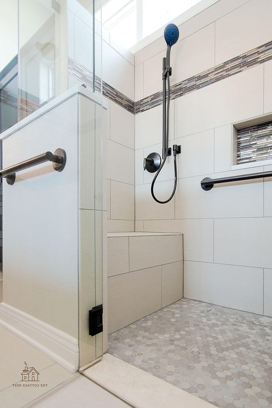 25 Brilliant Zero Entry Shower Ideas to Copy Right Now 18 Aging in Place Friendly Design