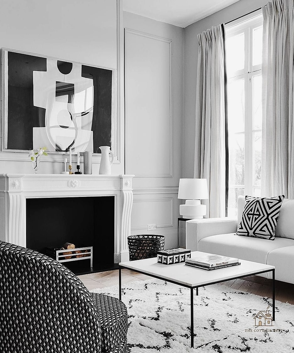 15 Chic Black And White Bedroom Ideas for a Beautiful Home 14 Black Accent Furniture with White Walls