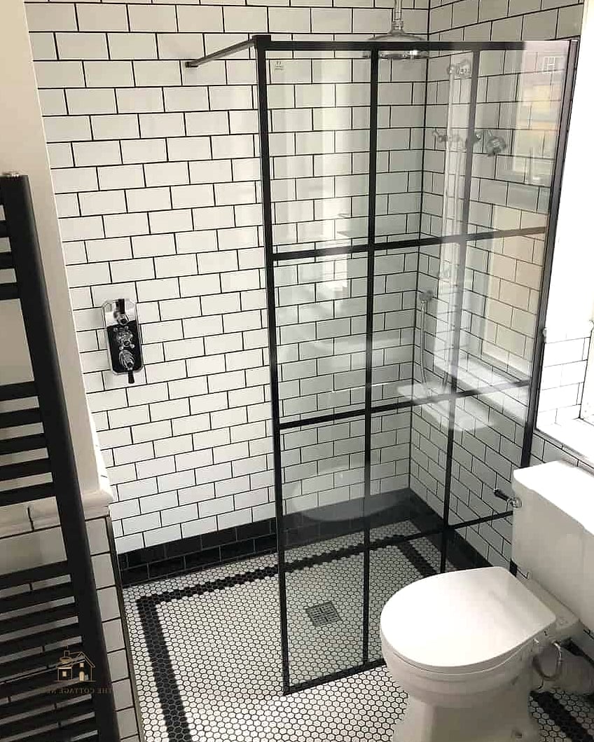 Black and White Checkerboard Shower Tub Combo