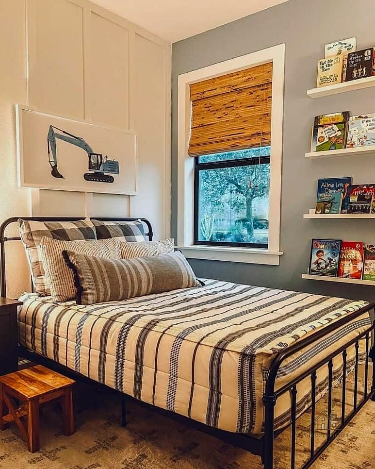 21 Chic Small Boys Bedroom Ideas for a Beautiful Home 17 Built-In Window Seat with Storage