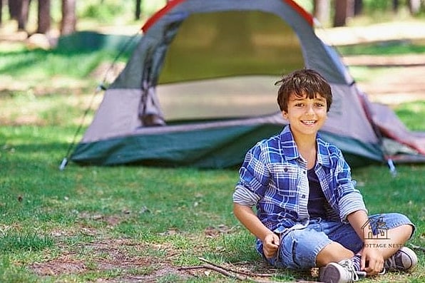 21 Chic Small Boys Bedroom Ideas for a Beautiful Home 14 Camping and Outdoor Adventure Theme