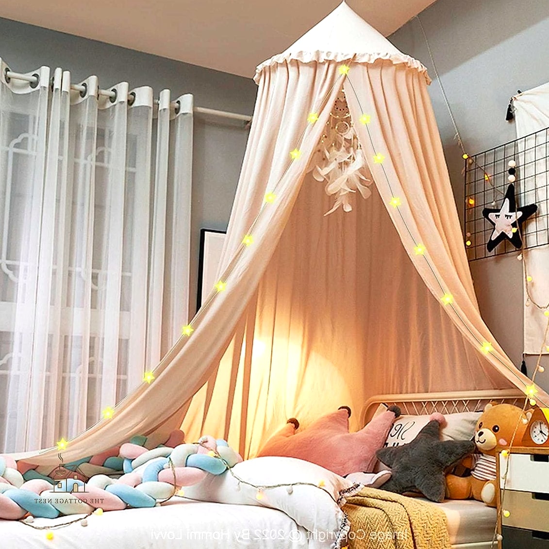 15 Gorgeous Kids Bedroom Decor Ideas That Are Totally Doable 5 A Canopy Bed for Instant Whimsy