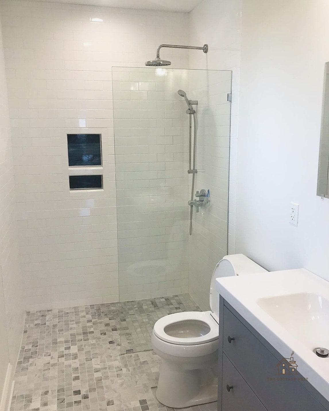 25 Brilliant Zero Entry Shower Ideas to Copy Right Now 23 Concrete Look Tile for an Industrial Edge