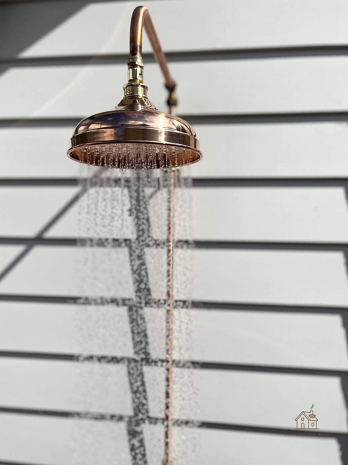 25 Stunning Outdoor Shower Ideas You'll Absolutely Love 6 Copper Shower Head Accent