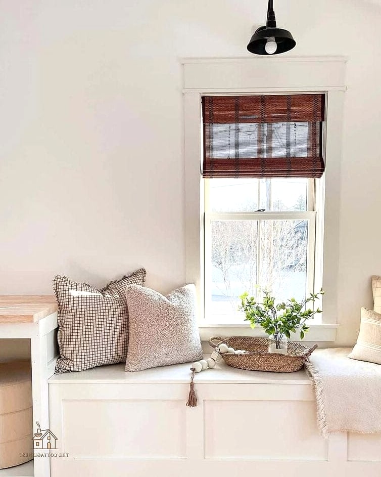 25 Creative Modern Farmhouse Bedroom Ideas That Will Inspire You 24 Cozy Window Seat with Storage