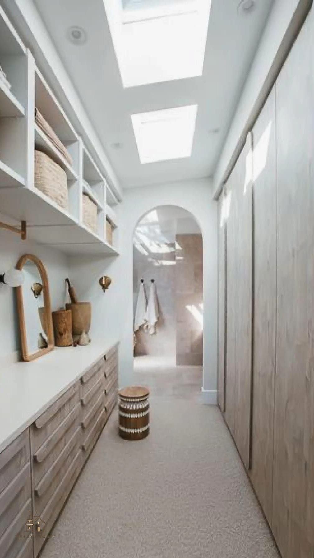 30 Dreamy Walk In Wardrobe Behind Bed to Try This Season 17 Curved Archway Entrance to the Wardrobe
