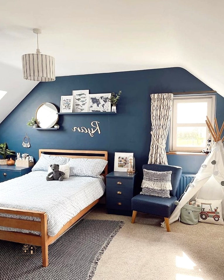21 Chic Small Boys Bedroom Ideas for a Beautiful Home 6 Gallery Wall of Sports or Adventure Prints