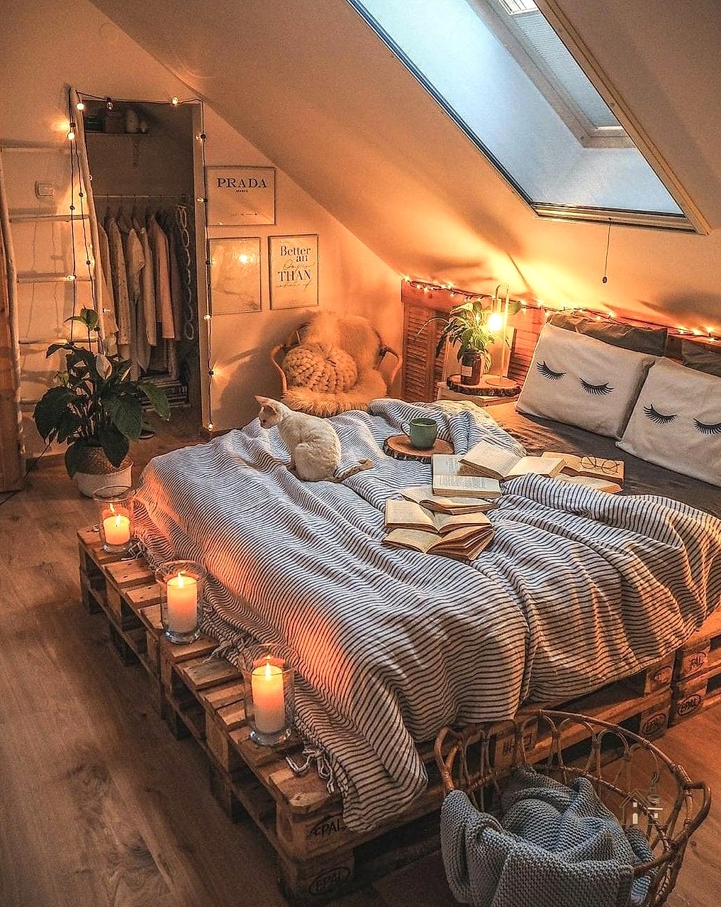 24 Clever Cozy Bedroom Ideas for Every Style 25 A Personal Touch Corner