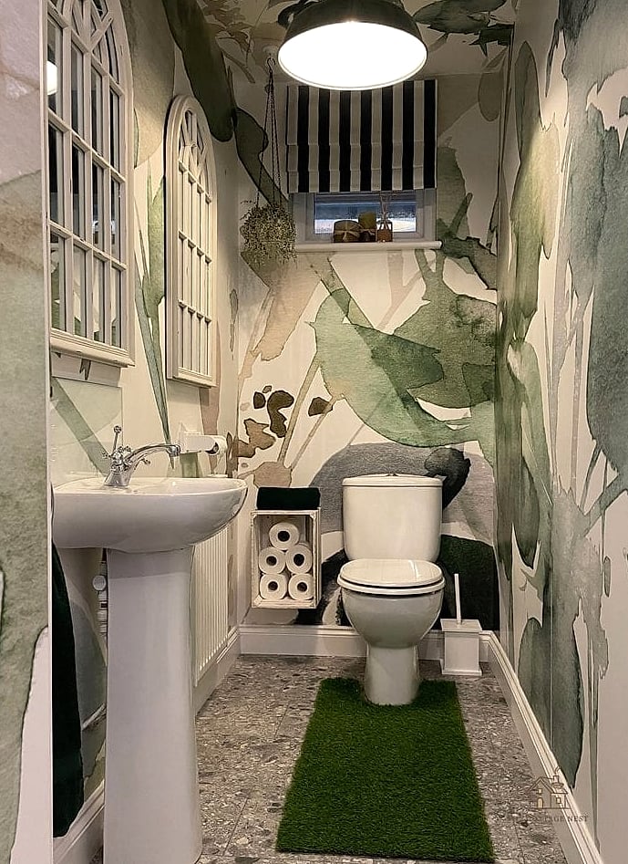 35 Chic Back Of Toilet Decor Ideas for a Beautiful Home 35 Seasonal Rotating Decor Shelf