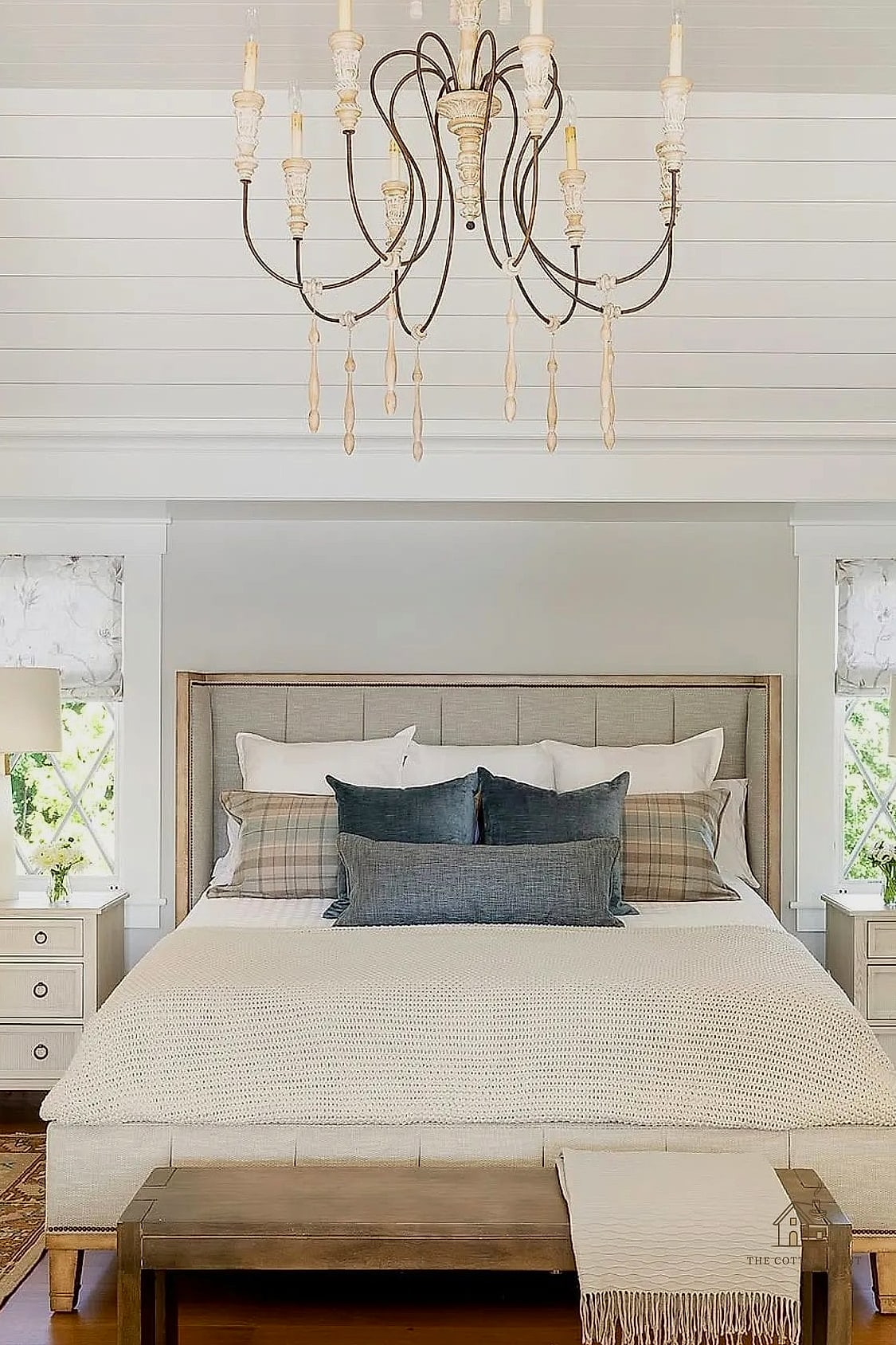 Soft, Warm Neutral Walls