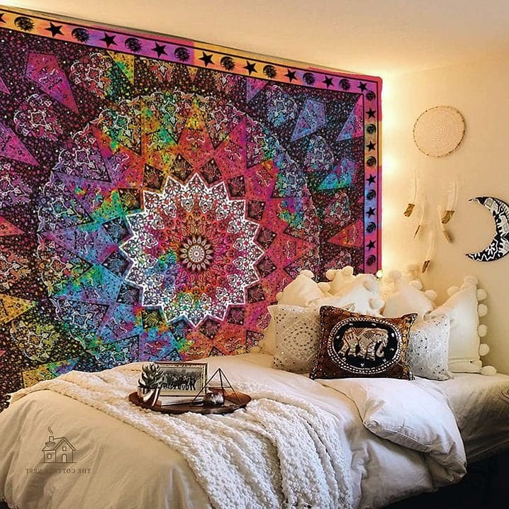 23 Creative Bedroom Wall Decor Above Bed That Will Inspire You 9 Tapestry with Bohemian Pattern