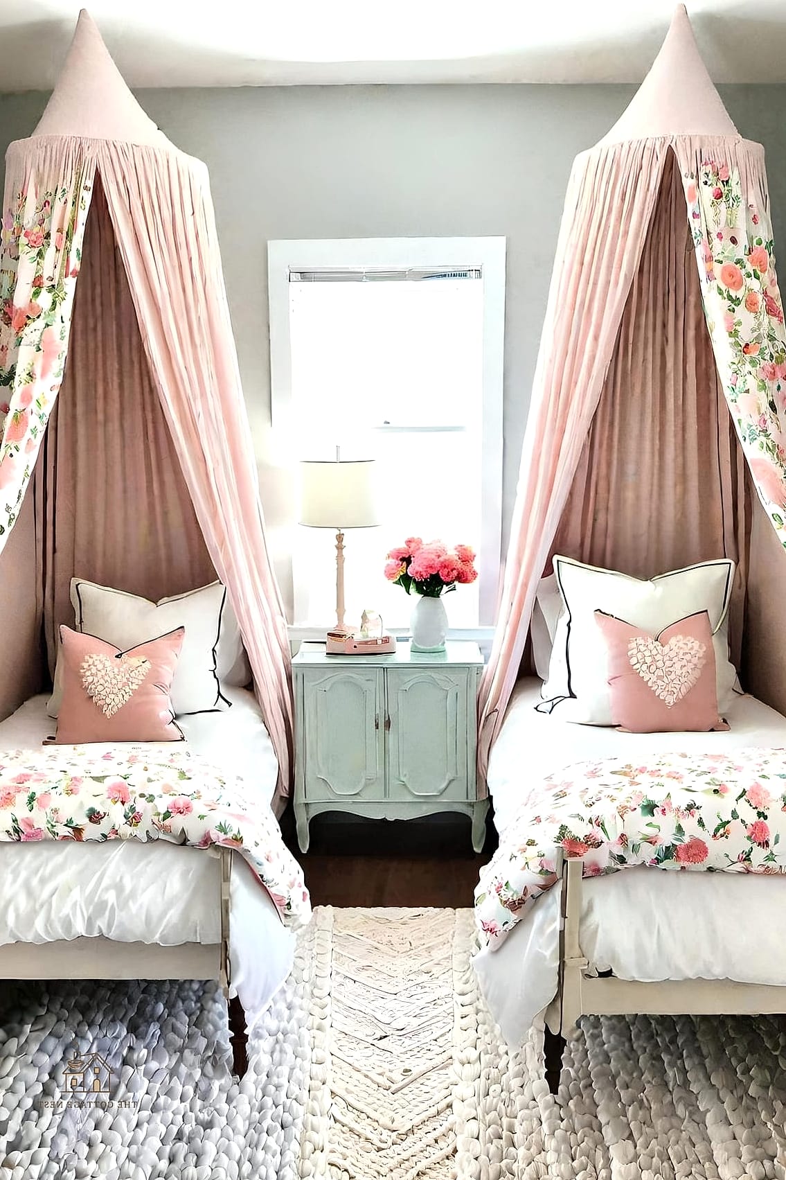 Twin Beds in an L-Shape