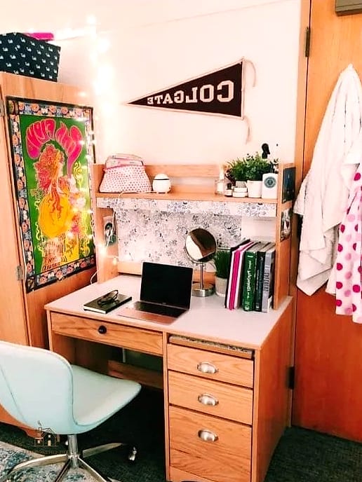 50 Beautiful College Dorm Desk Ideas to Transform Your Space 20 Adjustable Desk Lamp with USB Port