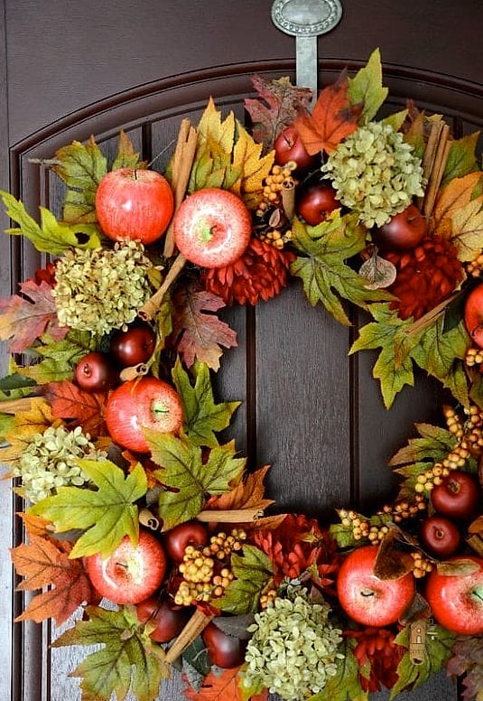 20 Dreamy Fall Wreaths For Front Door to Try This Season 19 Apple Harvest Wreath