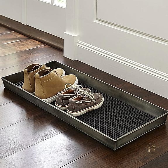 35 Chic Shoe Storage Ideas For Small Garages for a Beautiful Home 23 Boot Tray With Cubby Storage