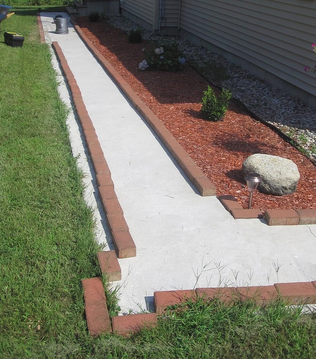 25 Simple Cheap Walkway Ideas Diy That Are Totally Doable 10 Brick Edged Gravel Path