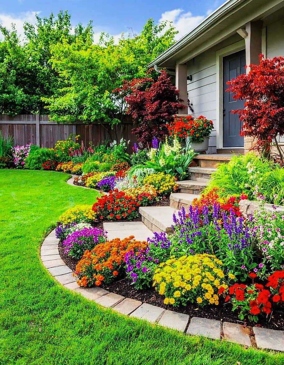 30 Amazing Front Yard Landscaping Ideas on a Budget 26 Colorful Annuals in a Cutting Garden Style