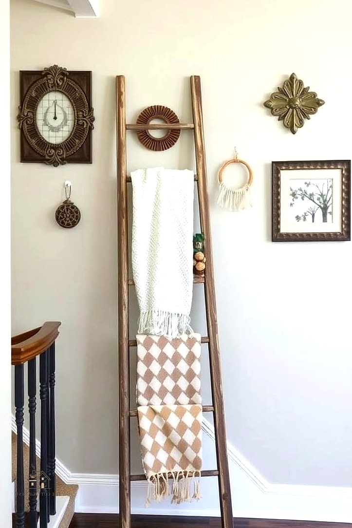 35 Creative Stair Landing Decor Ideas That Will Inspire You 18 Decorative Ladder for Blankets