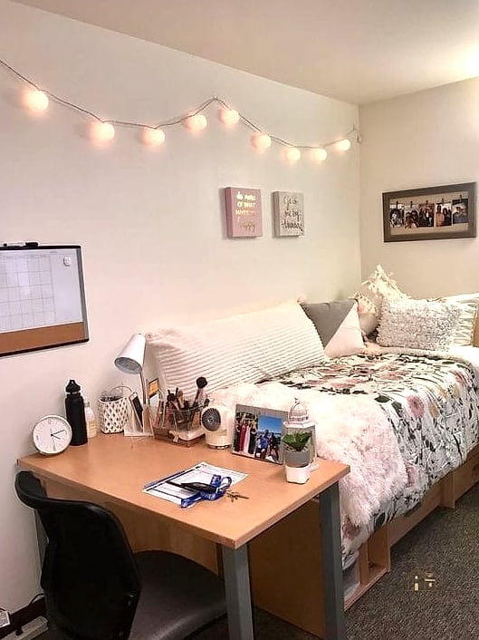 15 Chic Single Dorm Room Ideas for a Beautiful Home 10 Desk Organization with Drawer Dividers and Trays