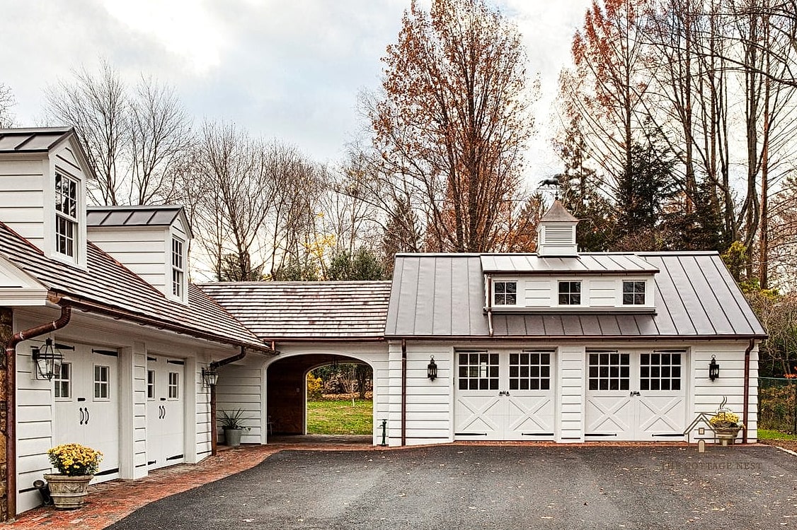 35 Stunning Detached Garage Ideas You'll Absolutely Love 14 Detached Garage with Breezeway to the House