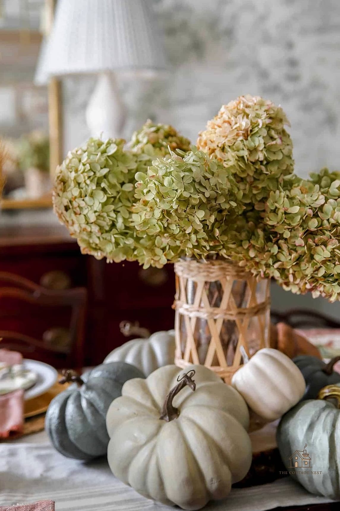 15 Creative Fall Dining Table Decor Ideas That Will Inspire You 12 Dried Hydrangeas in a Low Arrangement