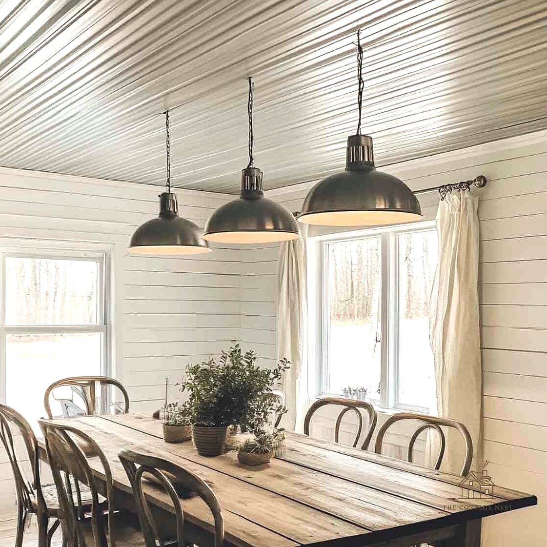 45 Brilliant Farmhouse Dining Room Lighting Ideas to Copy Right Now 13 Farmhouse Pendant with Galvanized Metal Shade
