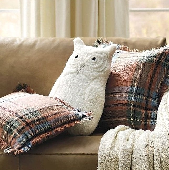 30 Dreamy Farmhouse Fall Decor Ideas to Try This Season 27 Flannel Throw Pillow Covers