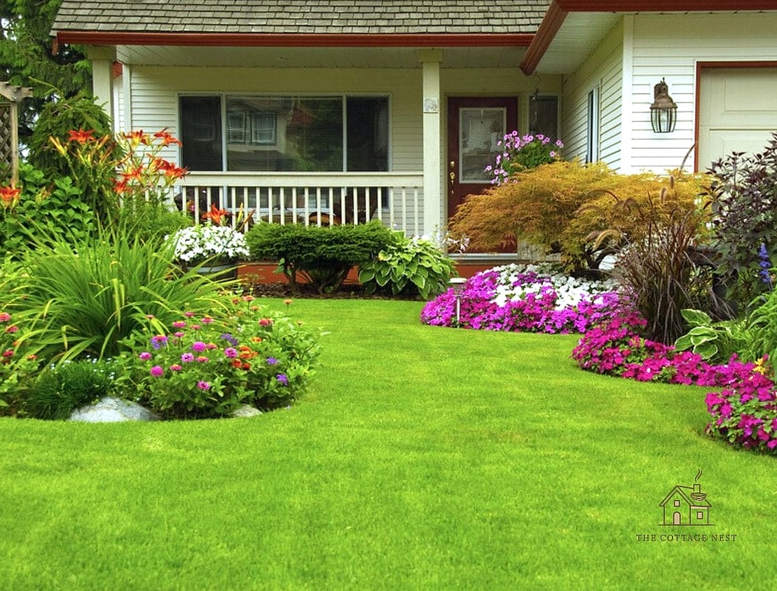 30 Amazing Front Yard Landscaping Ideas on a Budget 29 A Fresh Lawn Edge