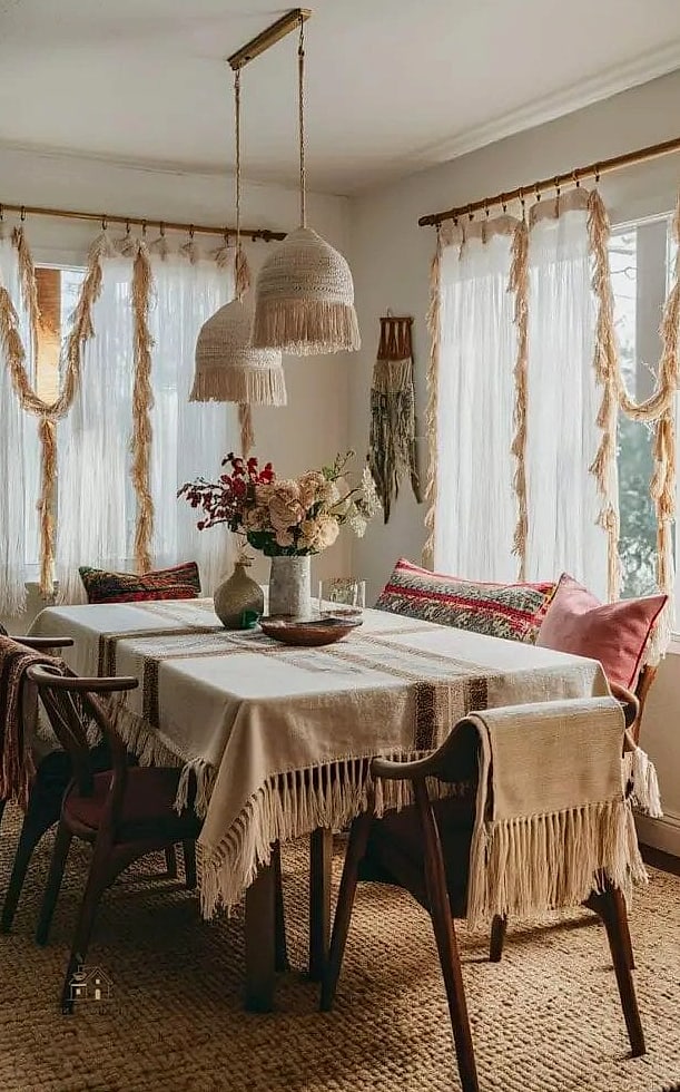 40 Cozy Boho Dining Room Decor Ideas Worth Pinning 32 Fringe Detail Curtains