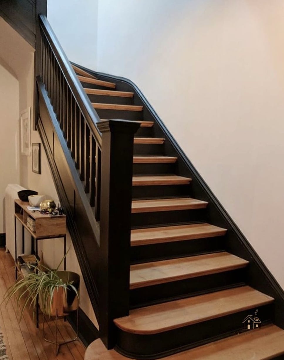 35 Creative Stair Landing Decor Ideas That Will Inspire You 37 A Gallery of Black-and-White Architectural Prints