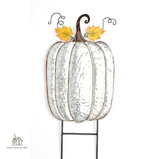 15 Brilliant Fall Outdoor Planter Ideas to Copy Right Now 3 Galvanized Metal Buckets with Ornamental Kale