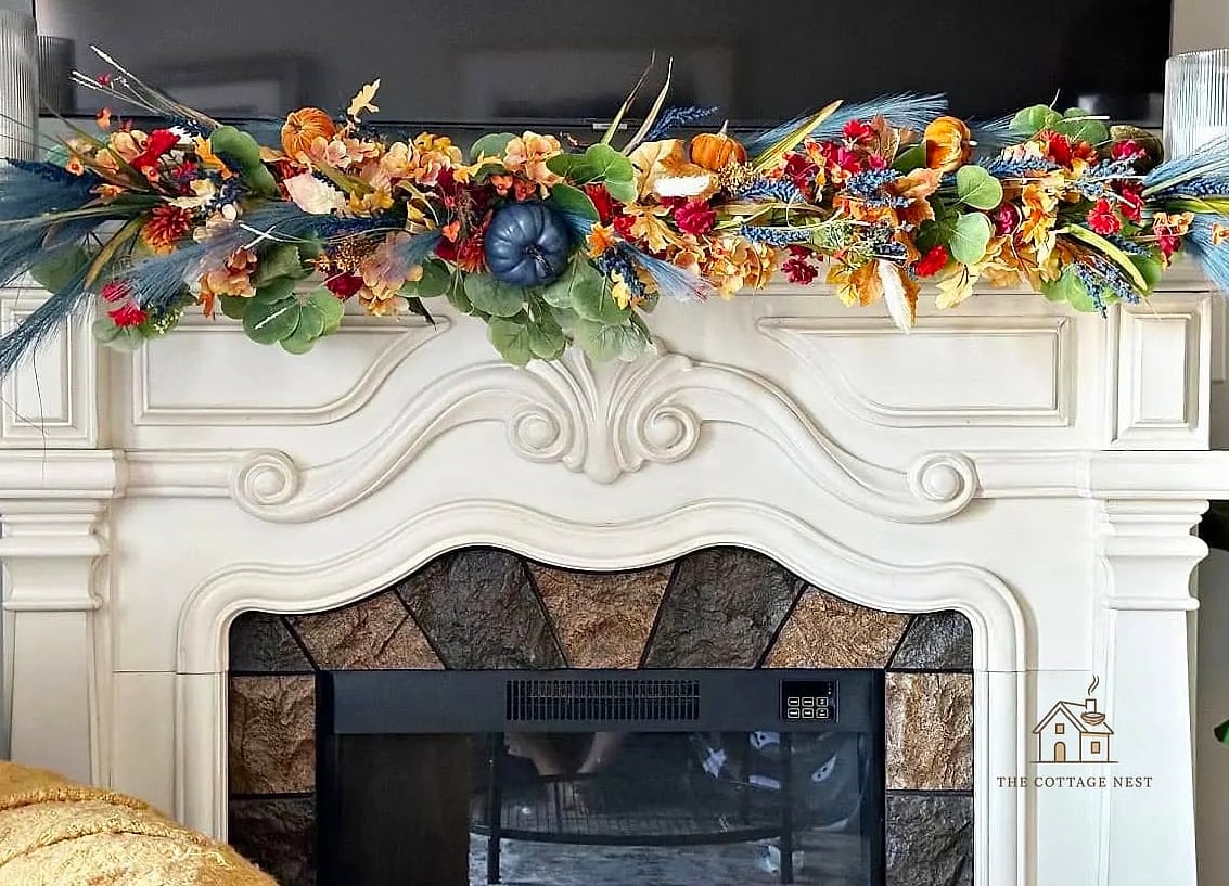 50 Amazing Fall Mantle Decor on a Budget 3 Garland Made from Dried Leaves