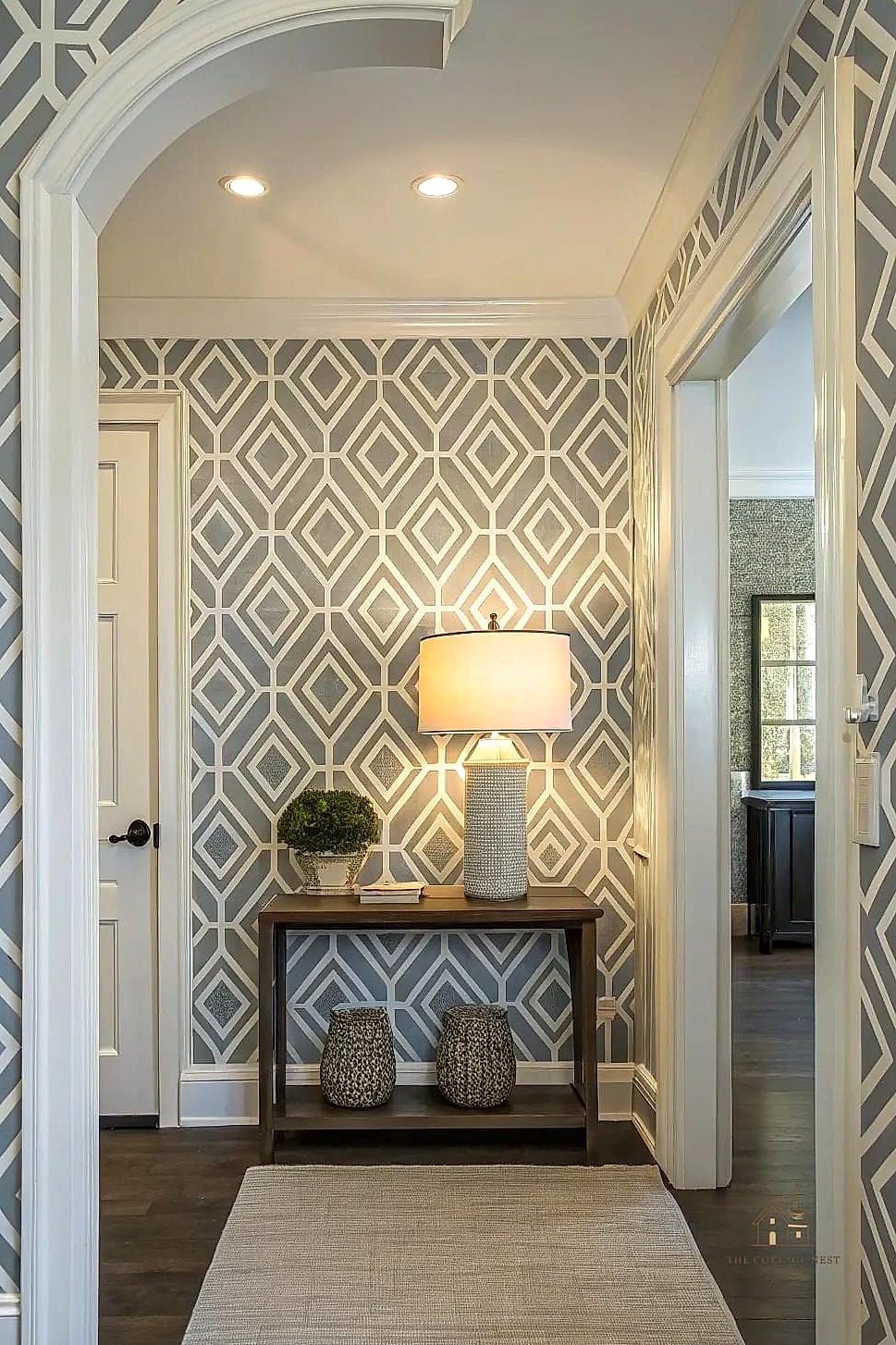 35 Stunning Entryway Accent Wall Ideas You'll Absolutely Love 9 Geometric Wallpaper