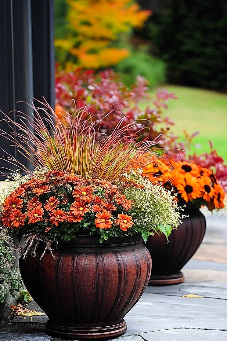 15 Brilliant Fall Outdoor Planter Ideas to Copy Right Now 15 Hanging Planters with Trailing Fall Foliage