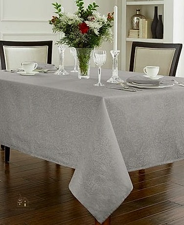 40 Beautiful Dining Room Table Decor Ideas to Transform Your Space 6 Layered Table Linens