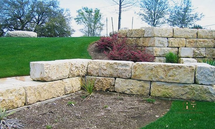 30 Beautiful Retaining Wall Ideas to Transform Your Space 25 Limestone Block Walls