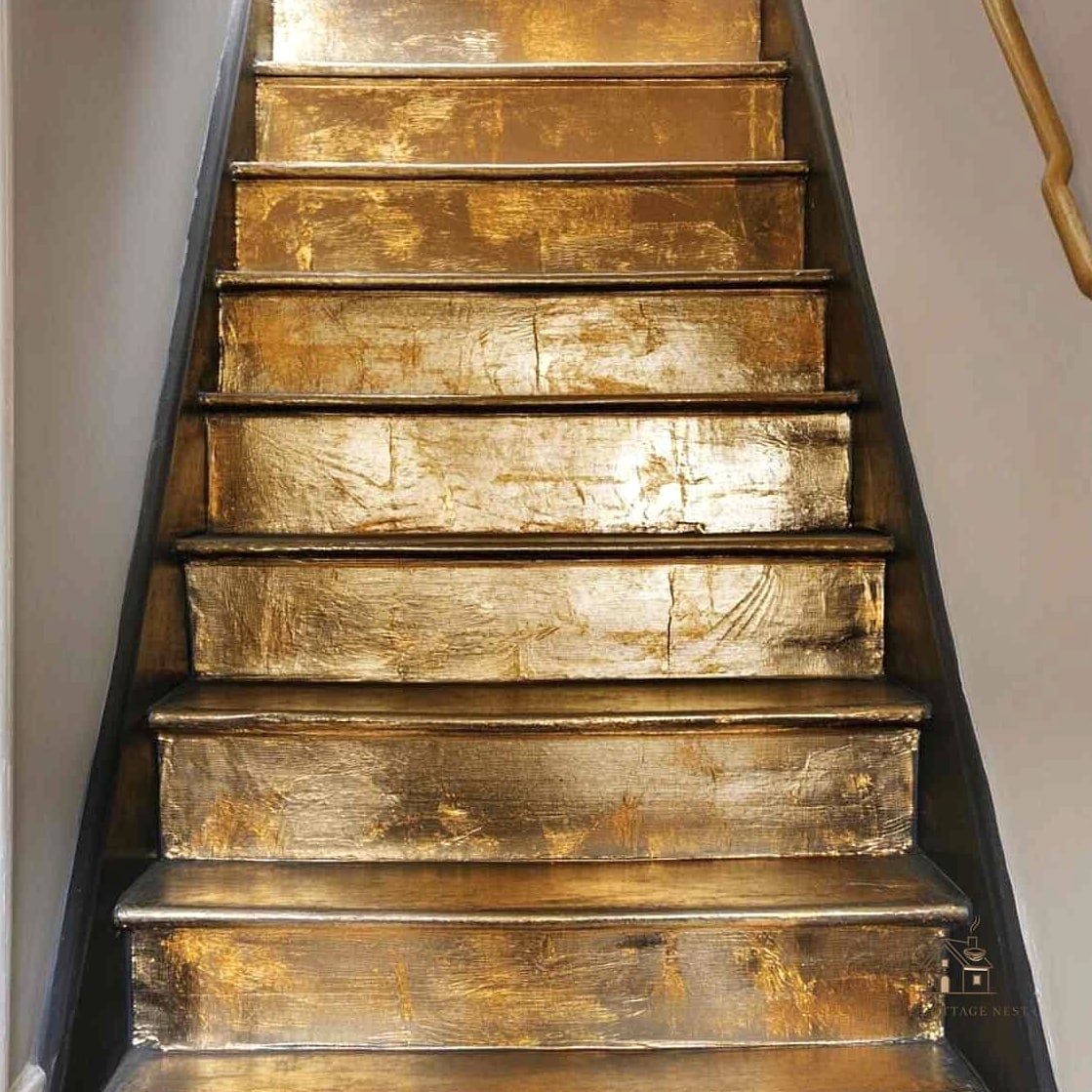 Metallic Gold Accents