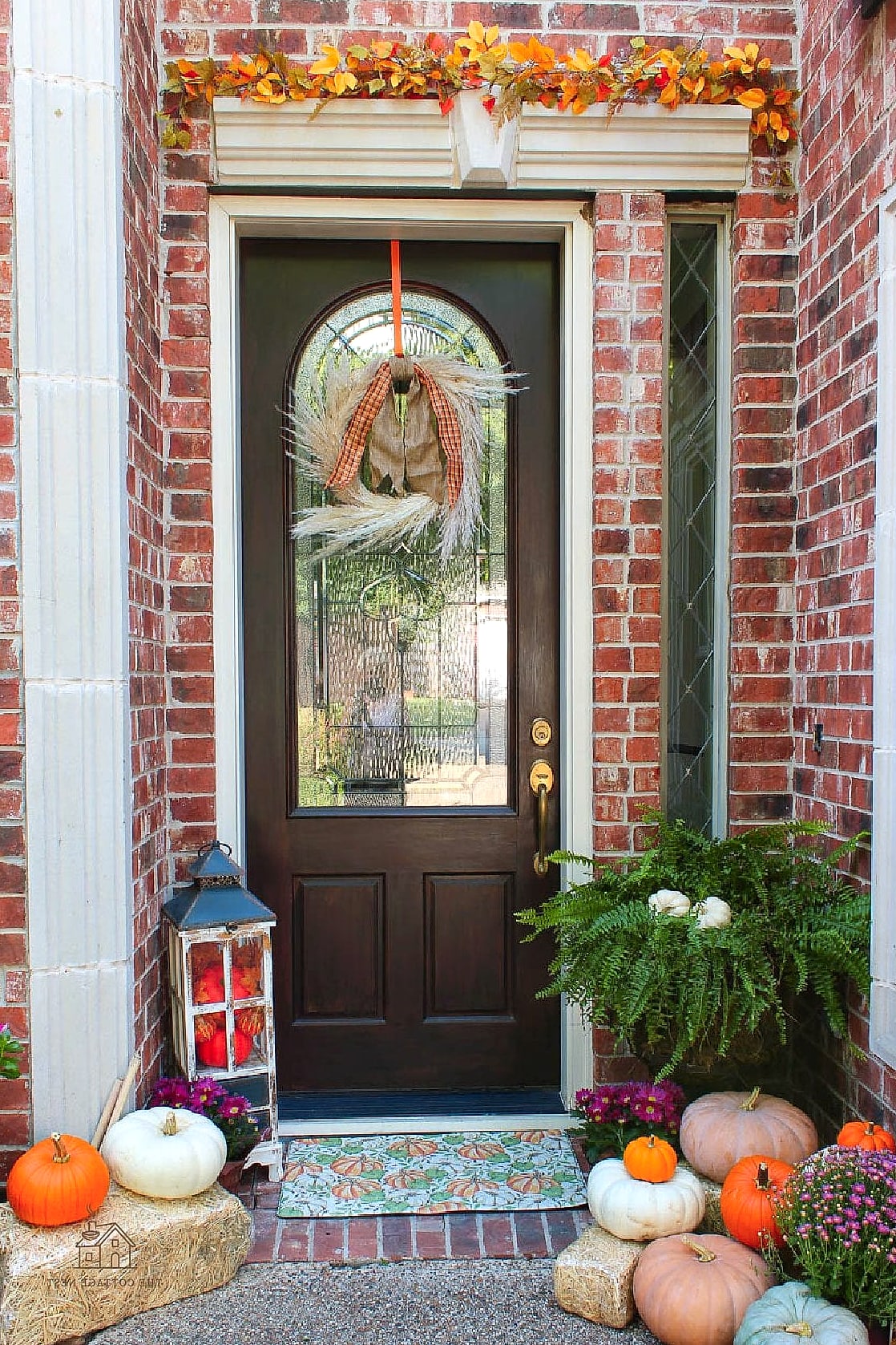 40 Clever Fall Front Porch Decor Ideas for Every Style 6 Mixed Metal Lanterns