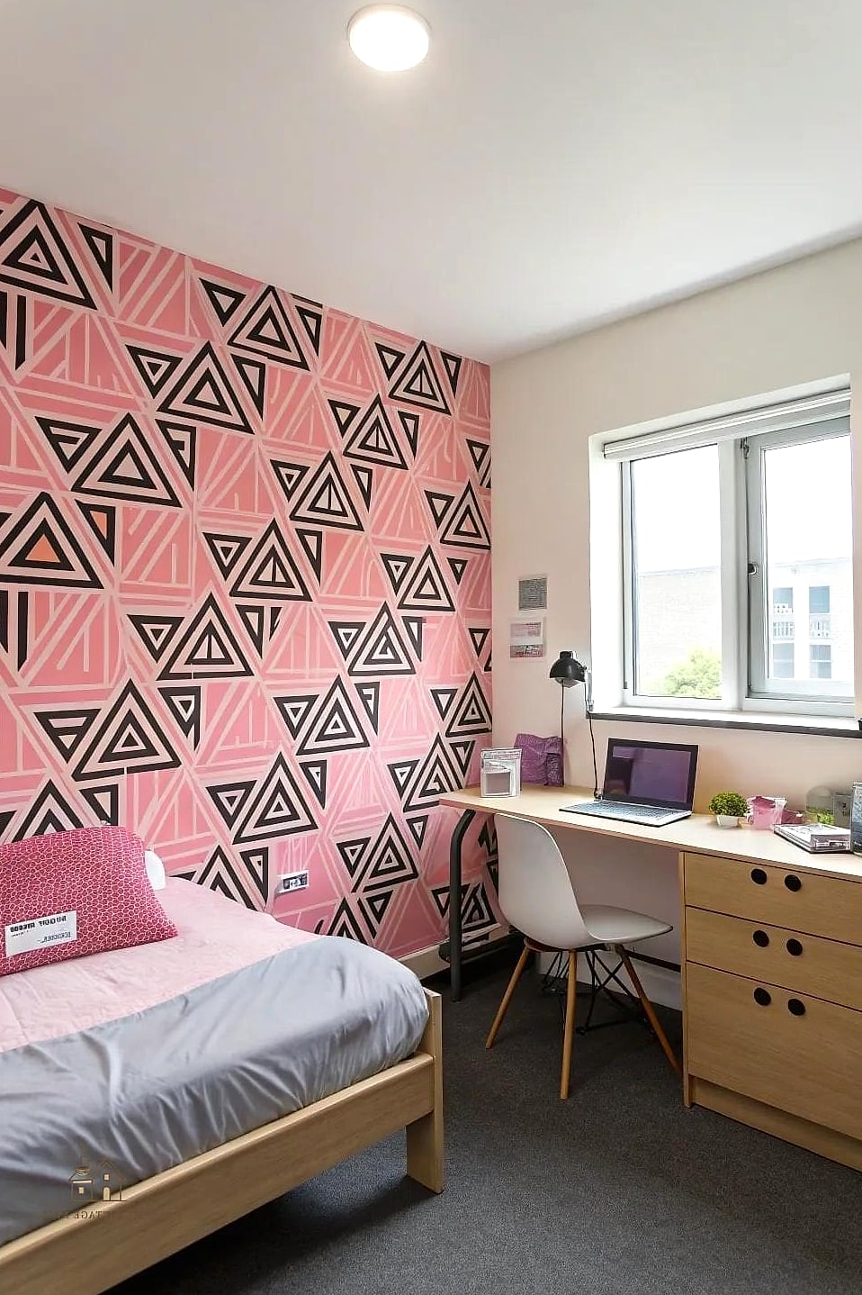 45 Brilliant Pink Dorm Room Ideas to Copy Right Now 31 Pink Geometric Wall Decals