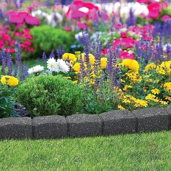 50 Beautiful Garden Border Ideas to Transform Your Space 18 Recycled Rubber Edging
