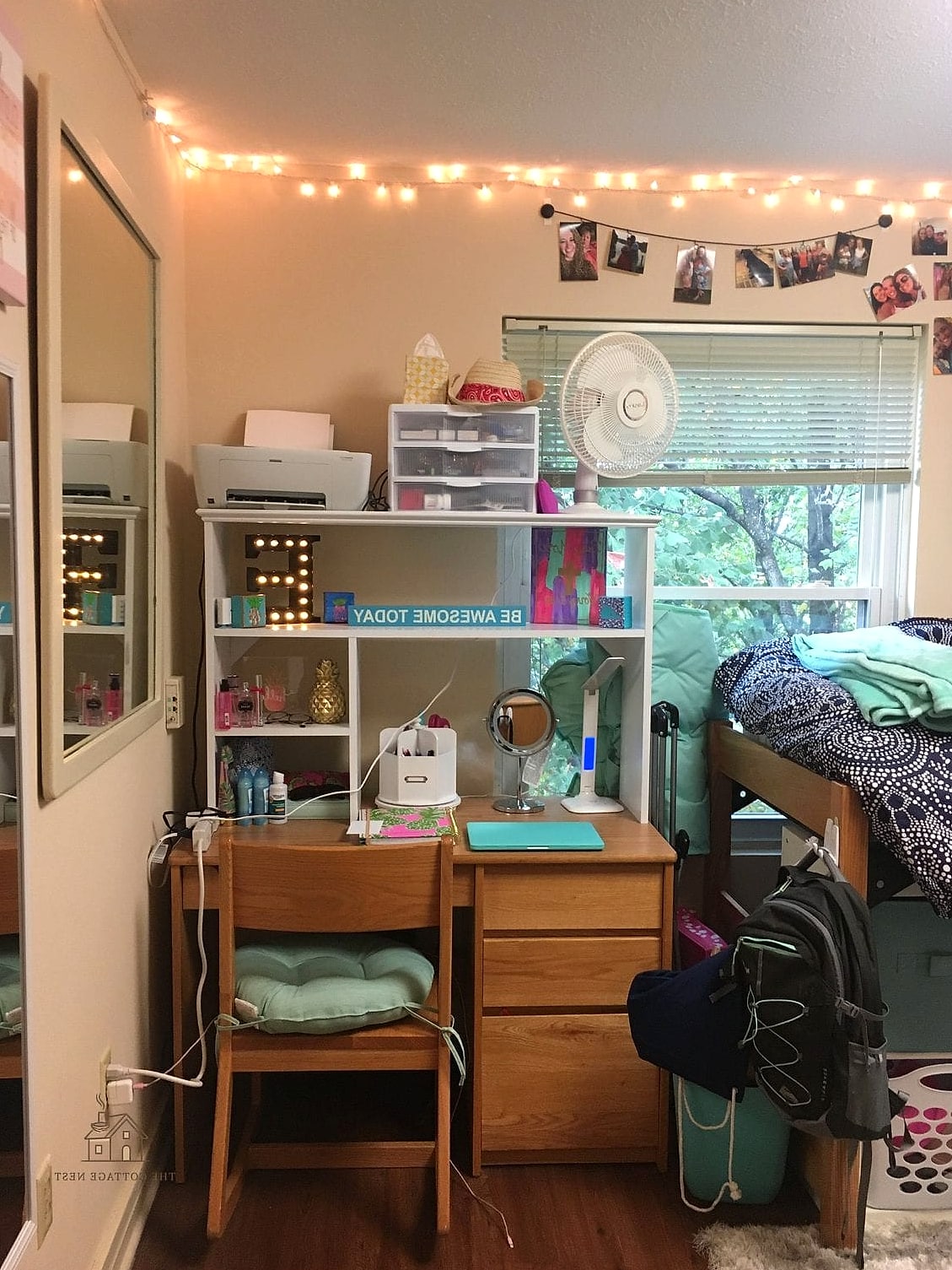 50 Beautiful College Dorm Desk Ideas to Transform Your Space 4 Rolling Under-Desk Cart