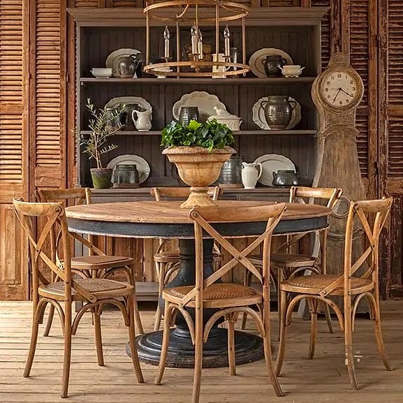 25 Chic Farmhouse Dining Room Table Ideas for a Beautiful Home 8 Round Farmhouse Dining Table