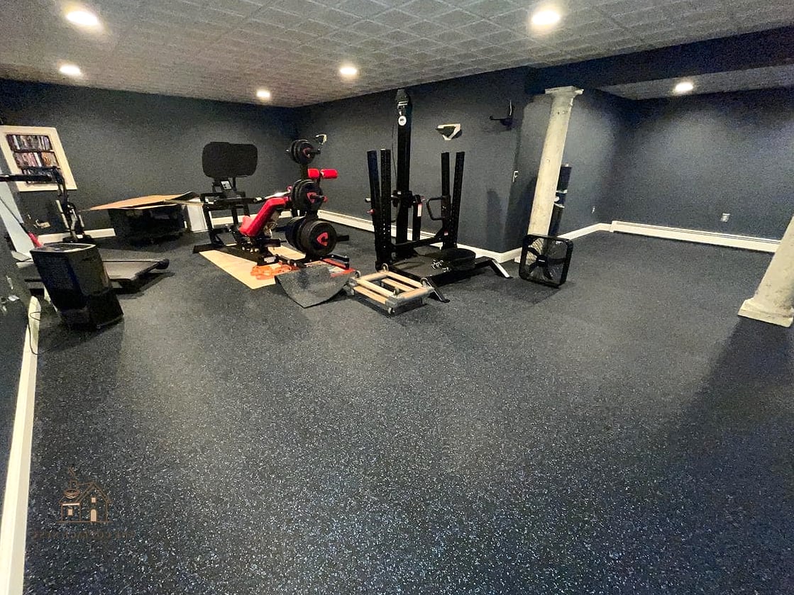 35 Stunning Home Gym Ideas Small Garage You'll Absolutely Love 2 Rubber Flooring for Durability