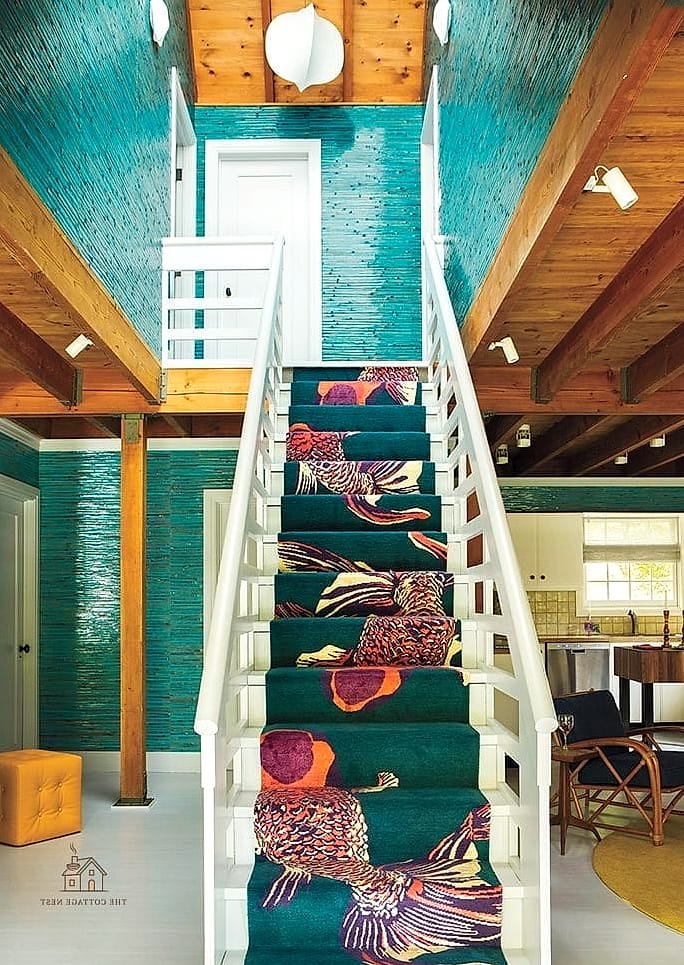 25 Brilliant Stair Runners Ideas to Copy Right Now 8 Runner with a Contrasting Border