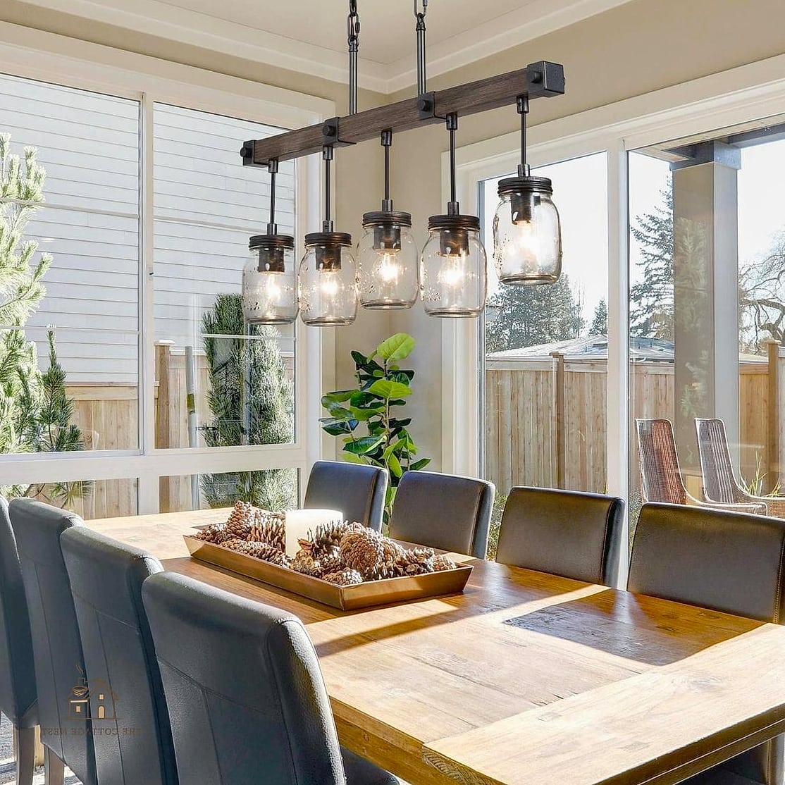 45 Brilliant Farmhouse Dining Room Lighting Ideas to Copy Right Now 48 Smart Farmhouse Lighting with App-Controlled Dimming
