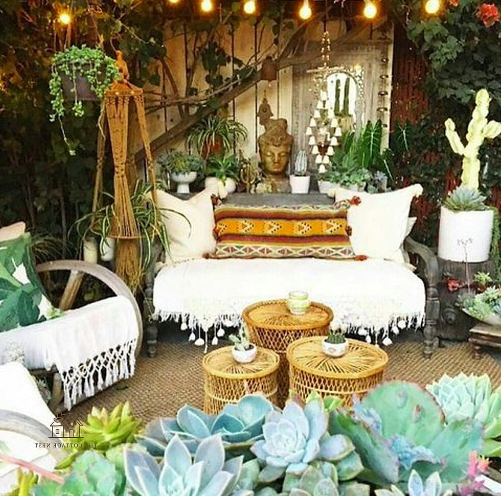45 Brilliant Boho Garden Ideas to Copy Right Now 34 Trailing Succulents in Hanging Planters