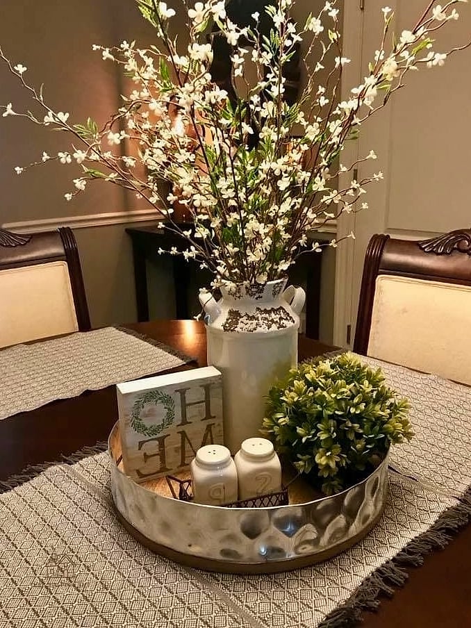 30 Amazing Dining Room Decor Ideas on a Budget 9 Try a DIY Centerpiece