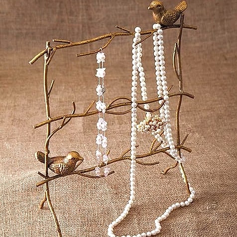20 Clever Vintage Bird Cage Decor Ideas for Every Style 7 Use It as a Jewelry Display