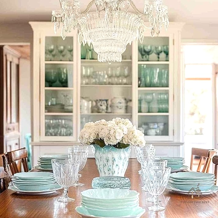 45 Brilliant Dining Room Table Centerpiece Ideas to Copy Right Now 27 Vintage Milk Glass Vases